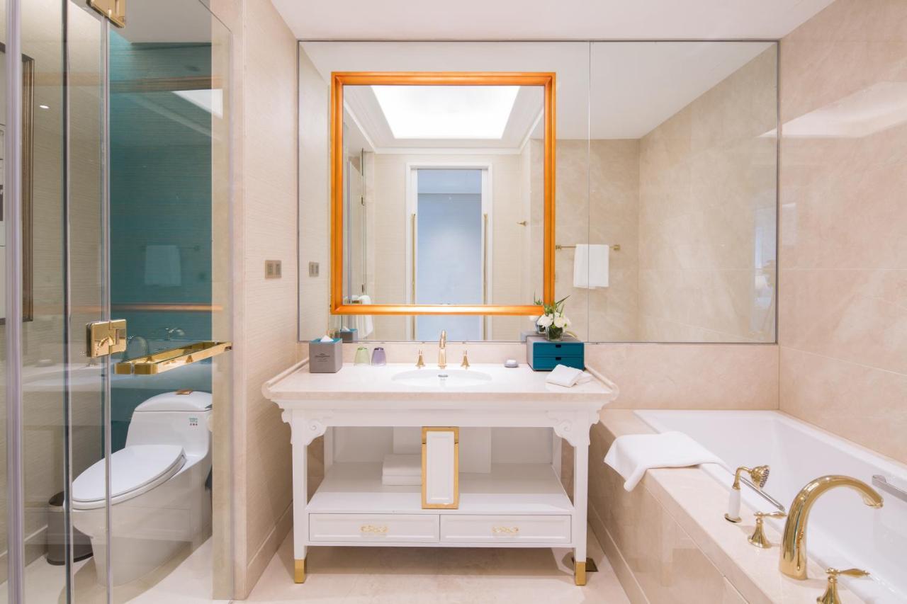 Howard Johnson Plaza Ningbo Dış mekan fotoğraf